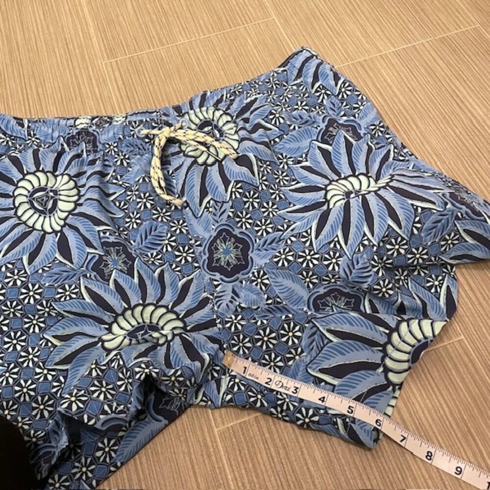 Men's Tommy Bahama Floral Printed Swim Trunks Blue Size Large Pockets Beach - Picture 15 of 15